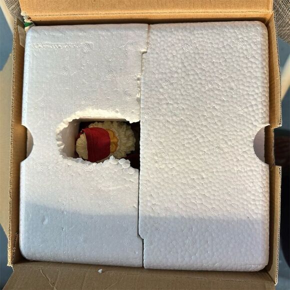 Traditions Vintage Santa Claus Toy Maker Figurine Fabric Mache Santa Centerpiece - Picture 15 of 16